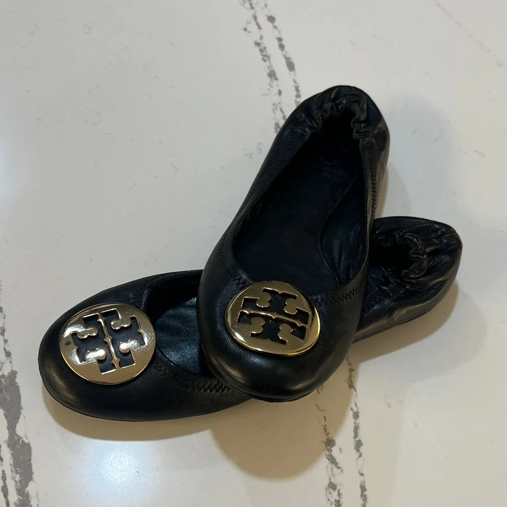 Tory Burch Reva leather Ballet Black Flats with Gold Logo size 8M